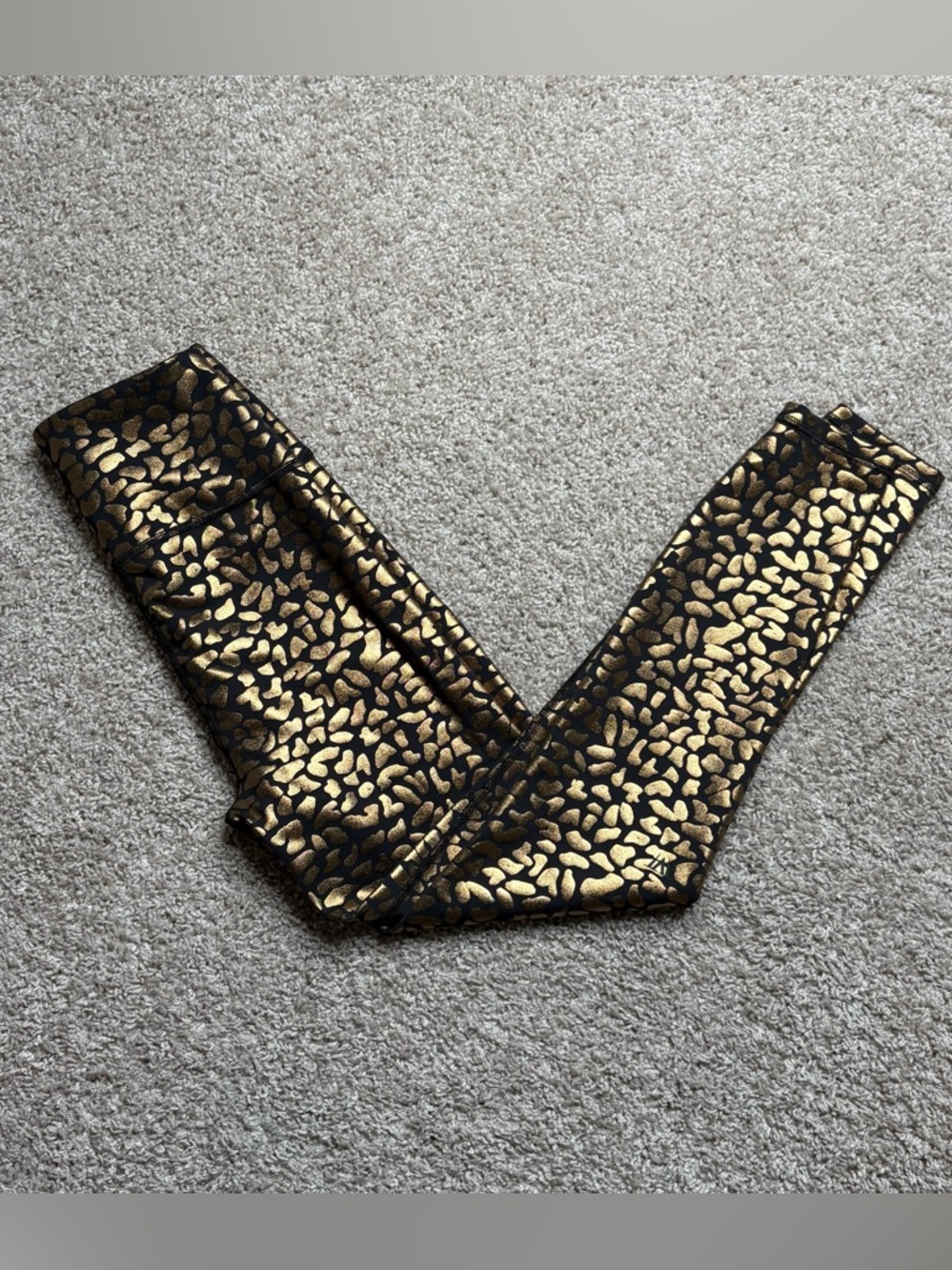 IVL Metallic Cheetah Leggings